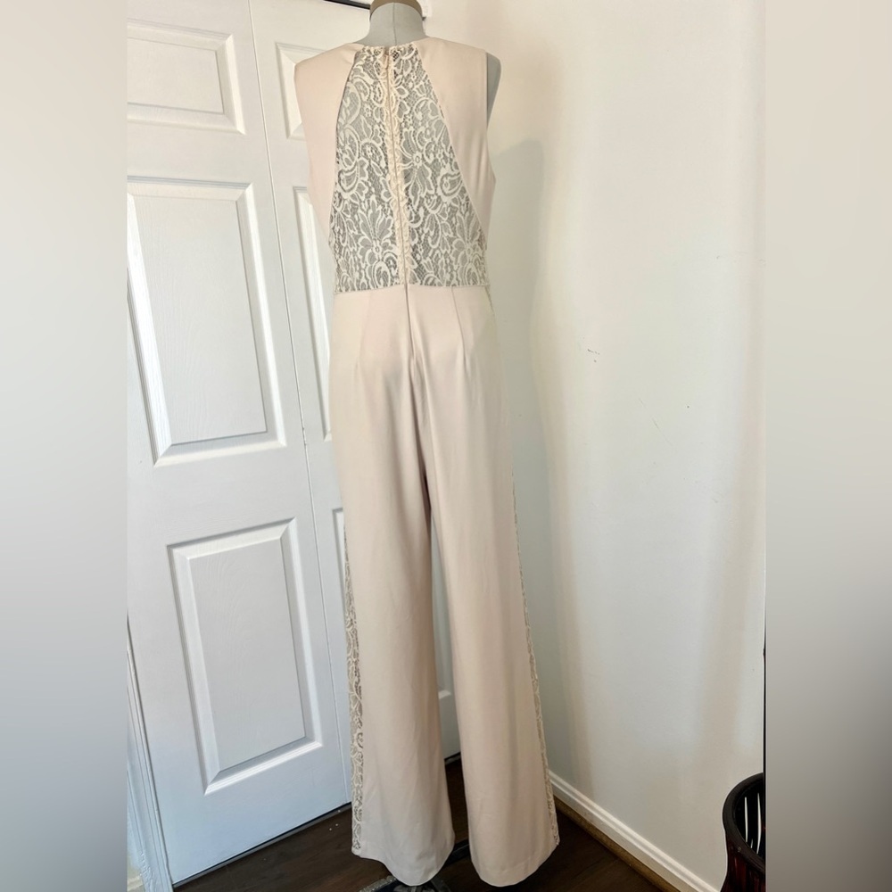 Bebe Women's Pant Jumpsuit w/ Floral Lace Back Down the Sides Size 12 - Picture 4 of 6